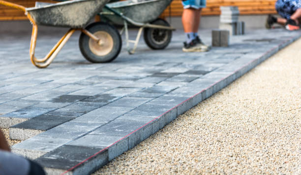 Best Asphalt Driveway Pavers in Le Mars, IA